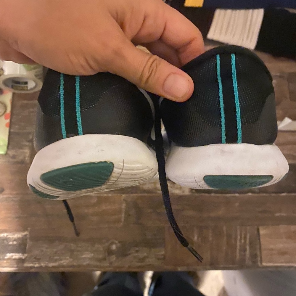 Nike Black and Teal Sneakers - Picture 3 of 6